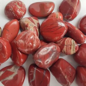 Mineral Rodado Jaspe Rojo 2,5x2,5