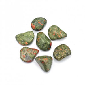 Mineral Rodado de Unakita 2,5x2,5cm aproximadamente  precio 3,20